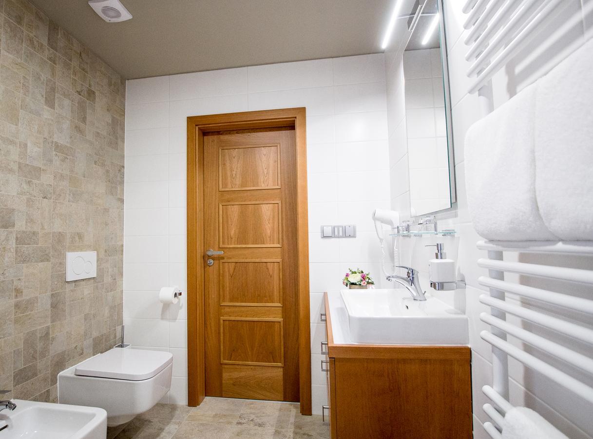 Hotel Pod Vezi Strážnice Exterior foto